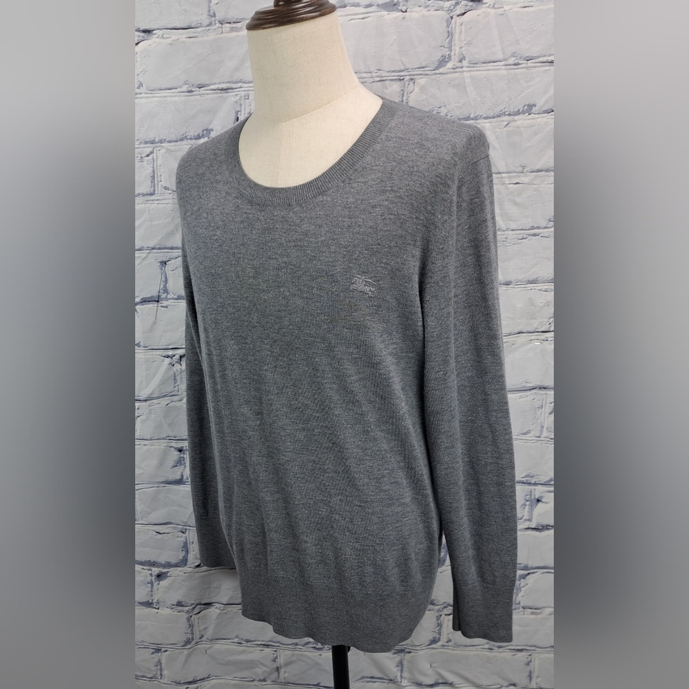 Burberry Men's Sweater 100% Cashmere Equestrian Knight Gray Pullover Size Large - Picture 12 of 16